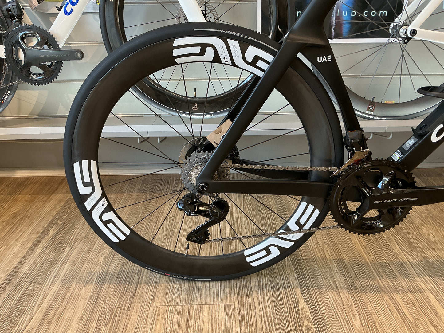 COLNAGO Y1RS TG L SDM5 UAE