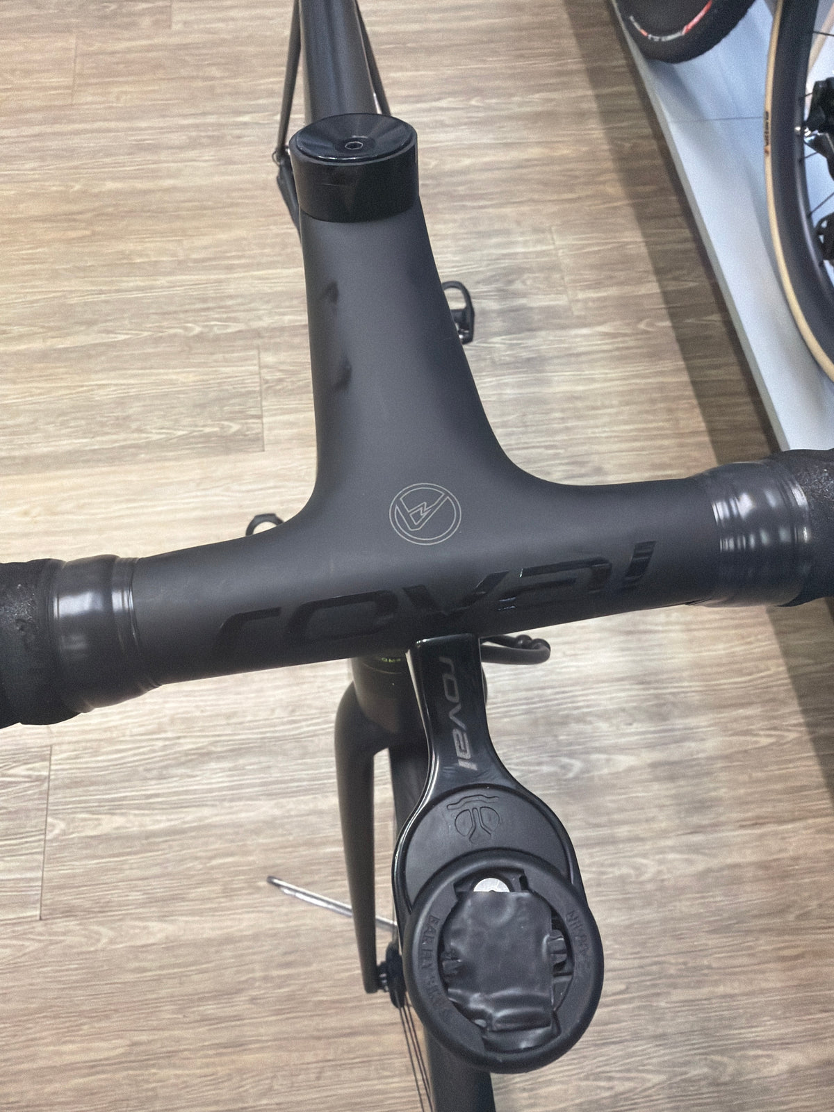SPECIALIZED S-WORKS AETHOS 58
