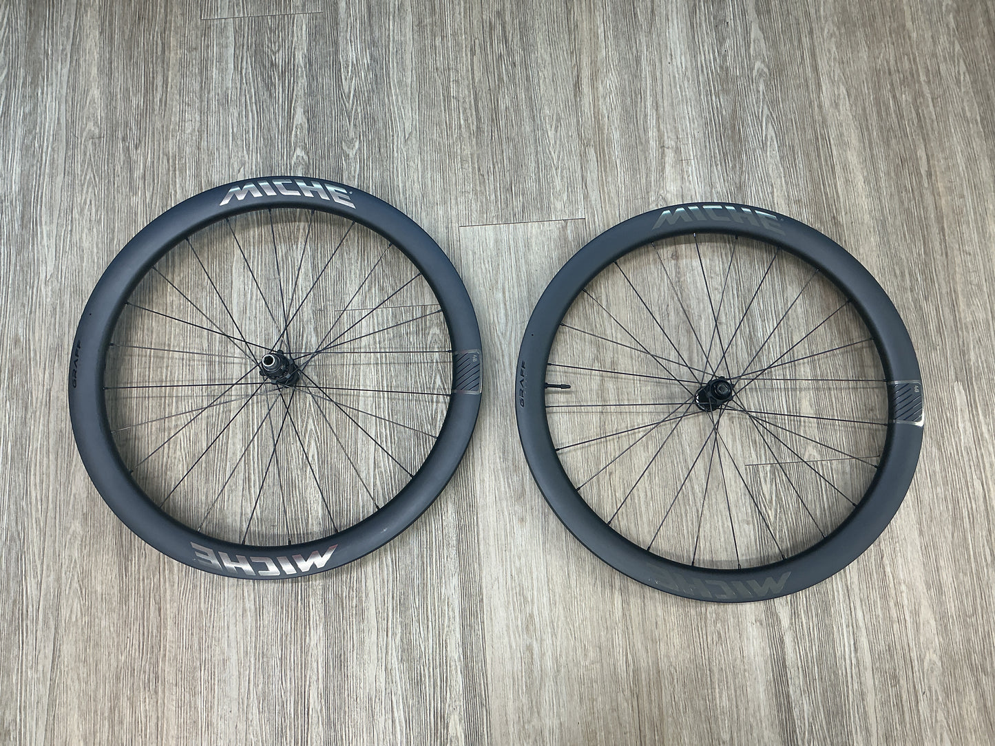 RUOTE MICHE AERO GRAFF 48 TEST NEGOZIO