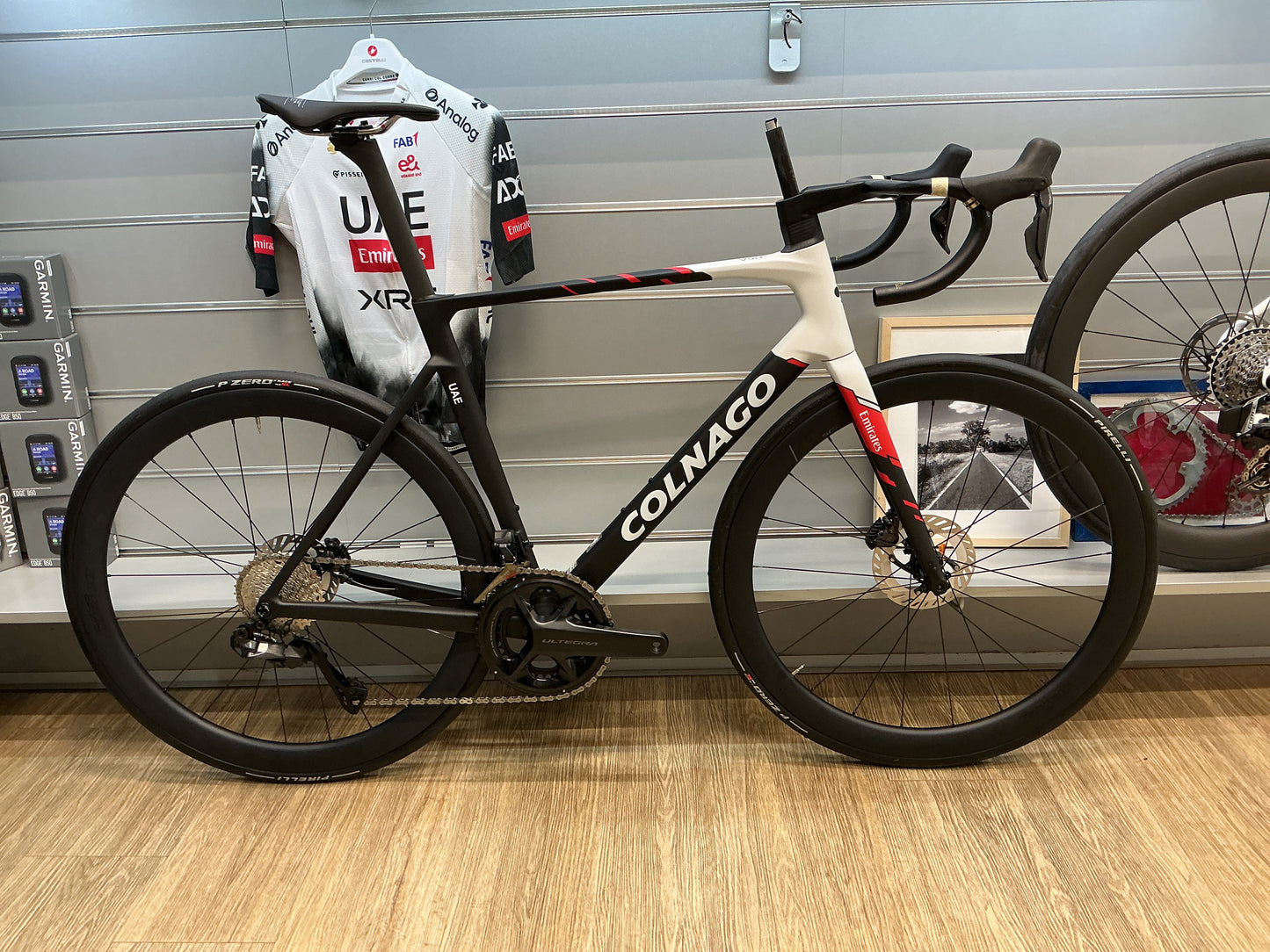 COLNAGO V5RS UAE SDM6 TG 530