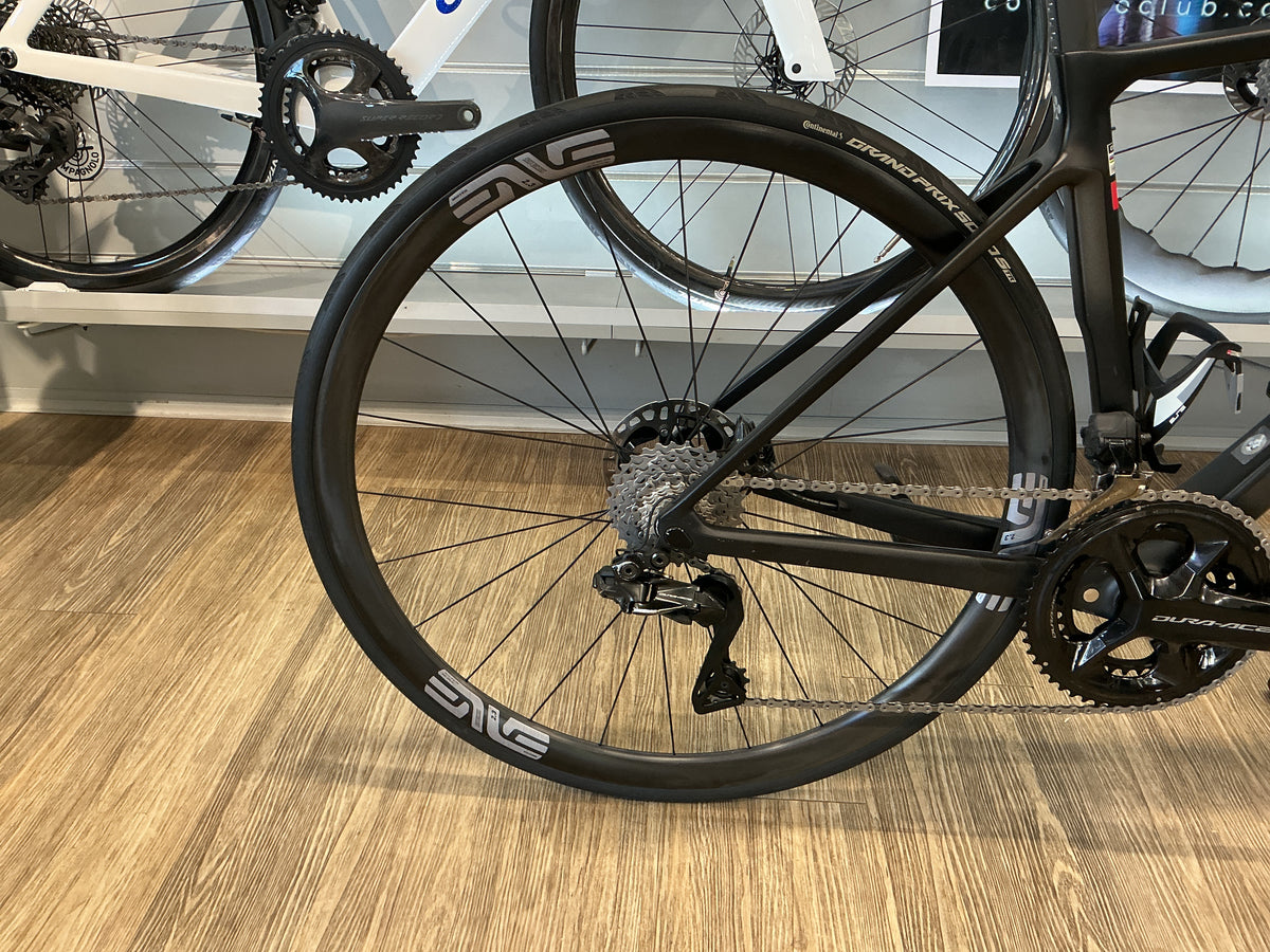 COLNAGO V4RS TEST TEAM UAE ADQ TG 455