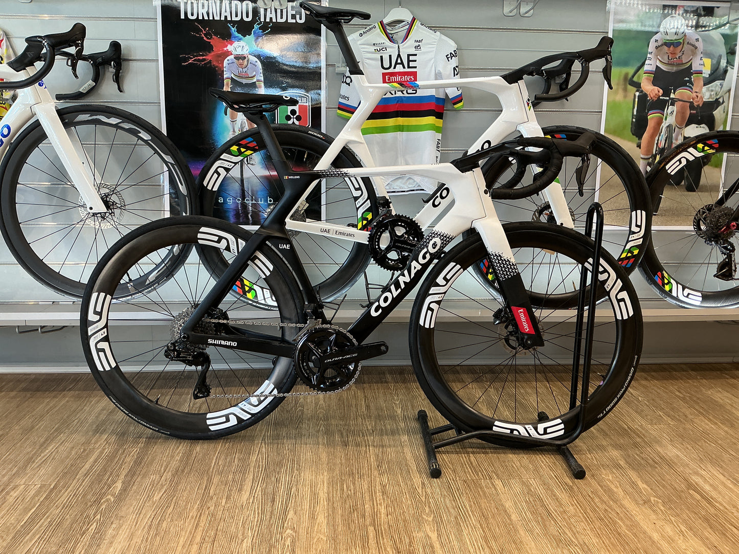 COLNAGO Y1RS TG L SCORTA TEAM UAE