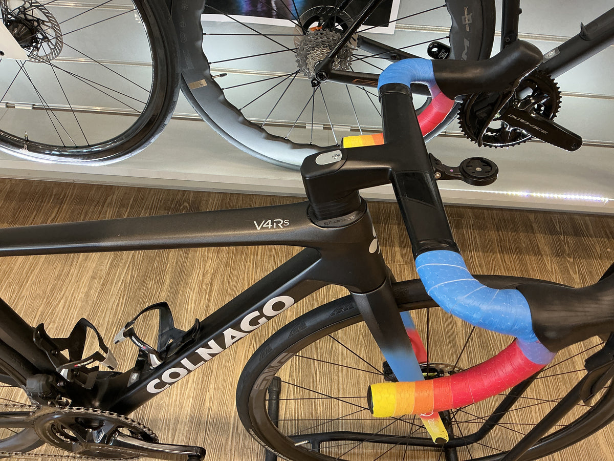 COLNAGO V4RS TEST TEAM UAE ADQ TG 455