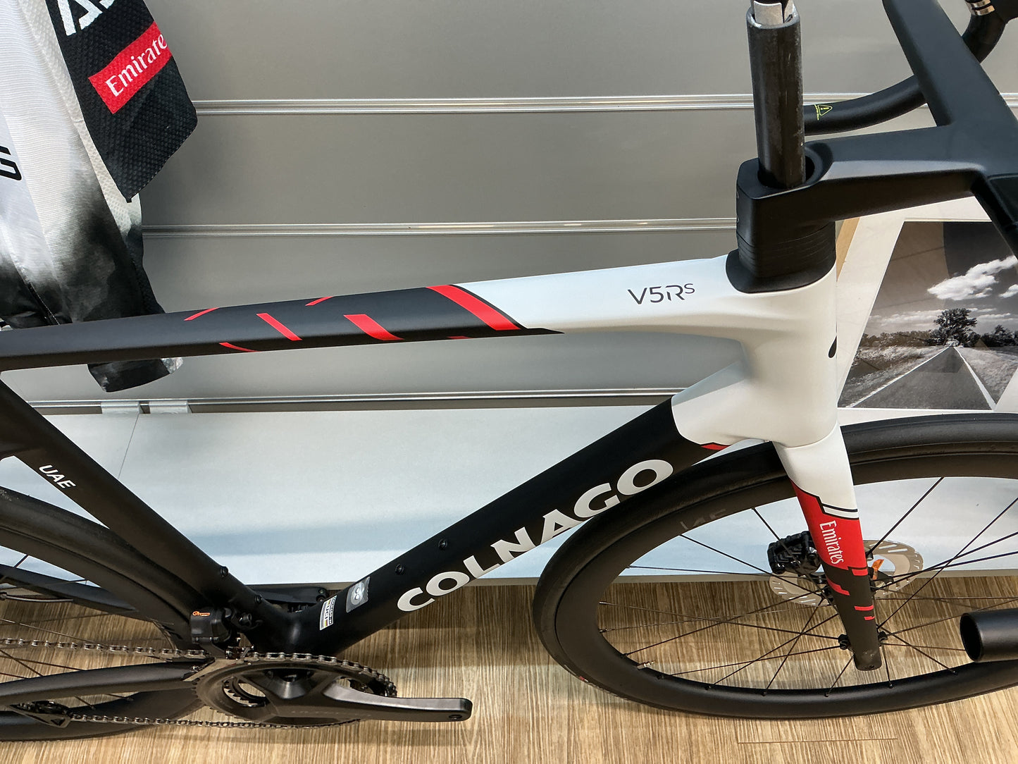 COLNAGO V5RS UAE SDM6 TG 530