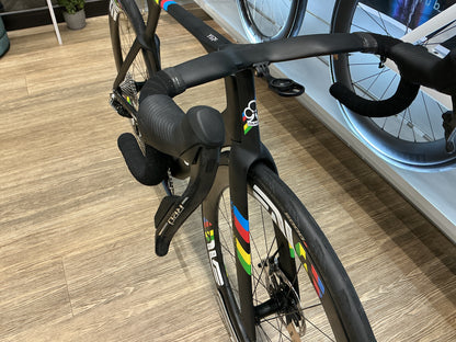 COLNAGO Y1RS TG M TEST