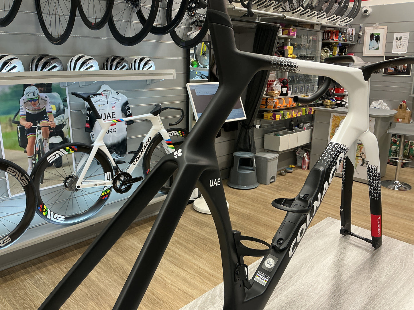 KIT TELAIO Y1RS TAGLIA L UAE SDM5