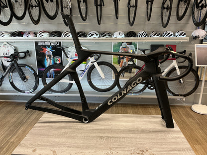 COLNAGO Y1RS DARK KIT TELAIO TG S NUOVO