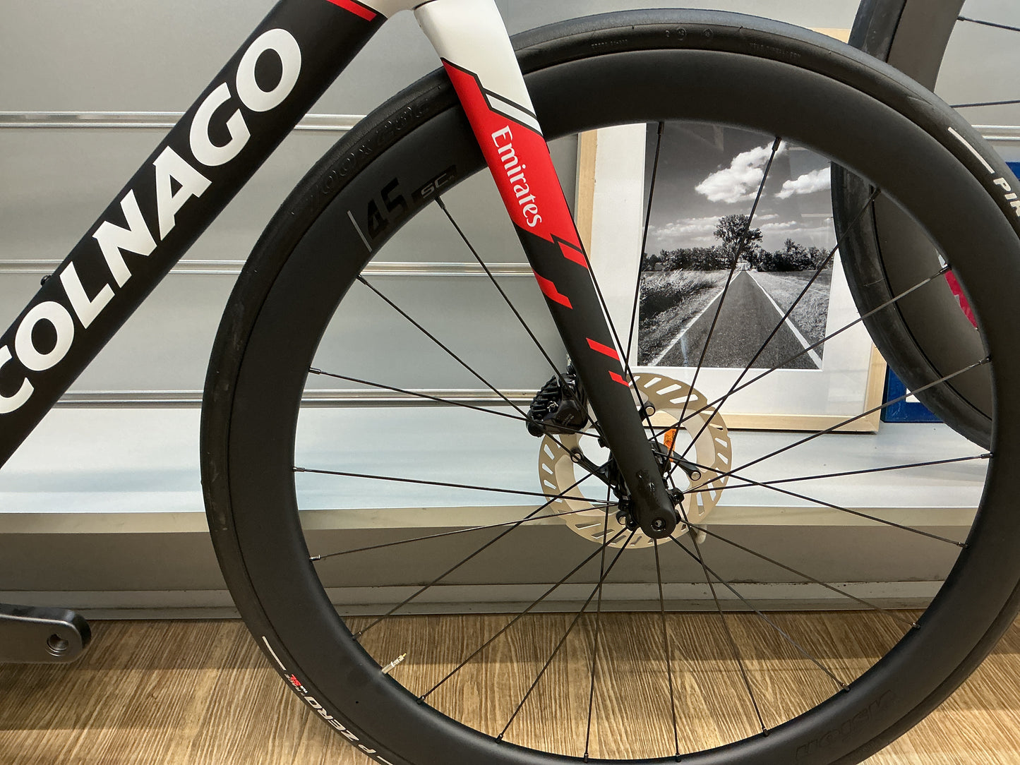 COLNAGO V5RS UAE SDM6 TG 530